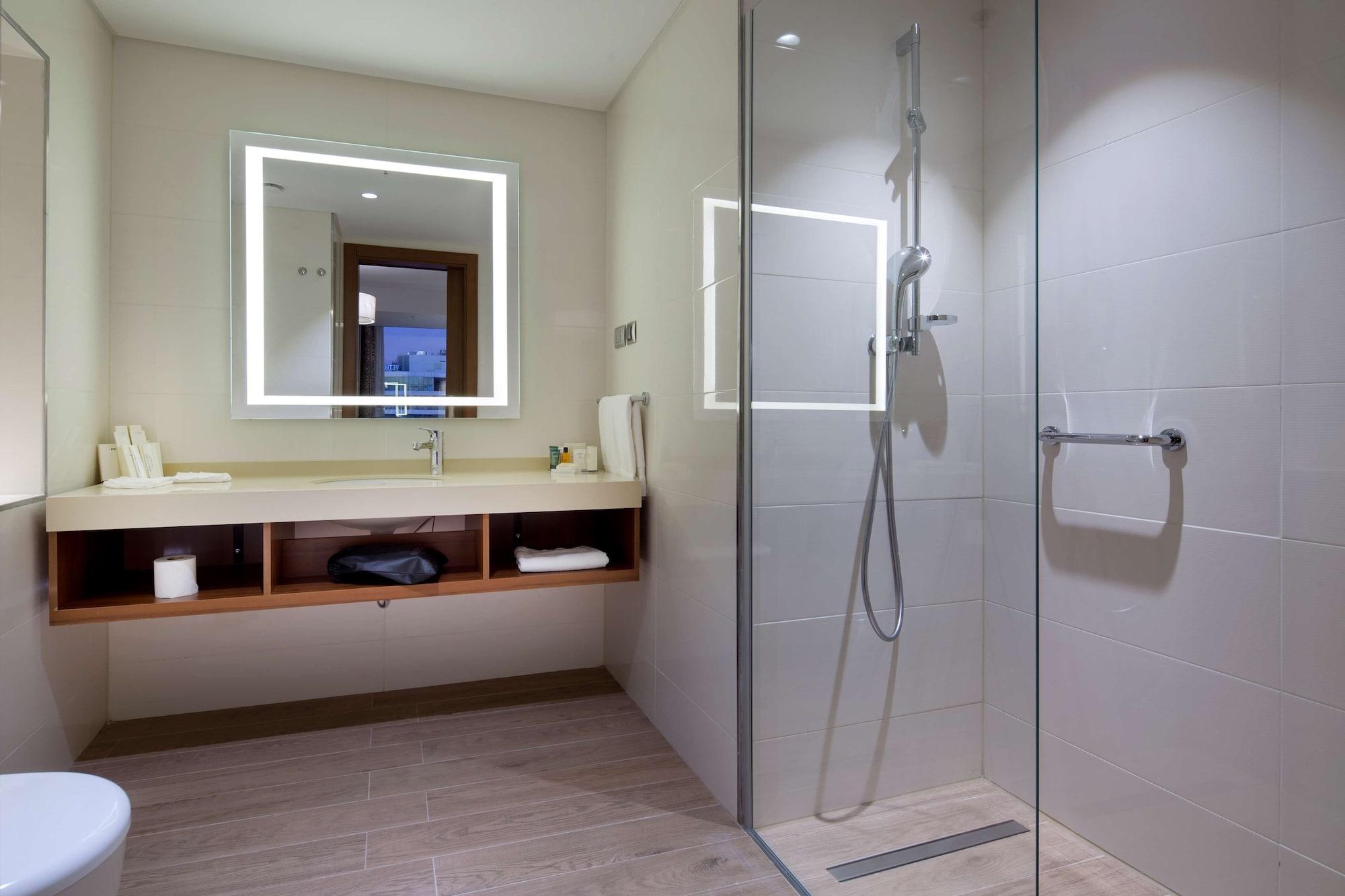 Hilton Garden Beylikduzu 4* Istambul
